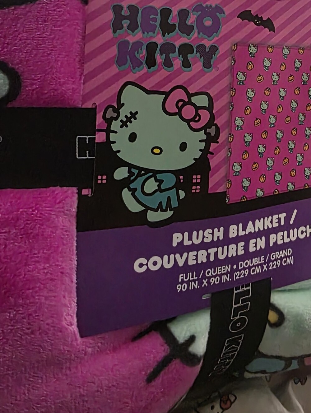 Hello Kitty Queen Frankie - Picture 2 of 3